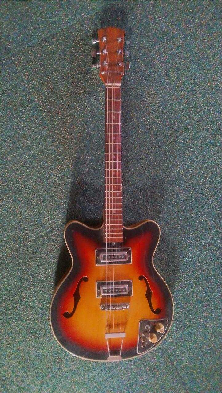 "Teisco fully hollow semi-acoustic guitar, 1960s"